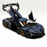 1: 8 Starry Night Lamborghini SVJ with Remote Control, Electric Lifting Chassis, Electric Door (4106 Pcs)